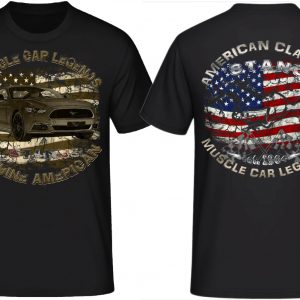 Modern Mustang American Pony muscle car V8 USA mit Rückenaufdruck